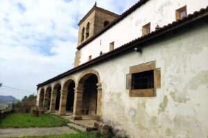 Iglesia de San Juan Bautista y &Aacute;nimas