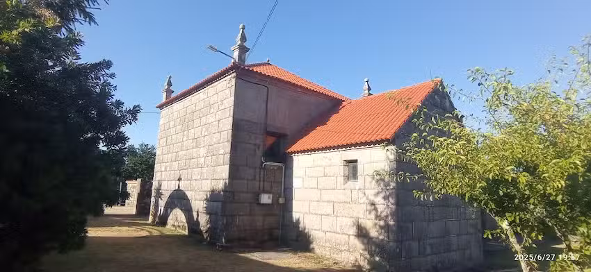 Iglesia de San Juan de Chenlo