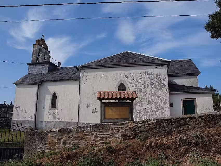 Iglesia de San Juan de dos Cas&agrave;s