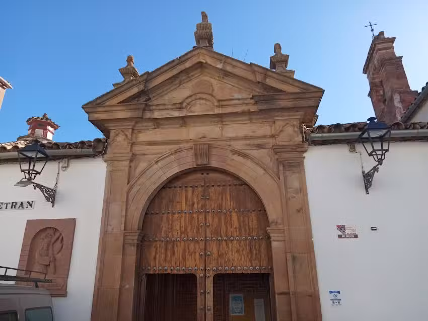 Iglesia de San Juan de Letr&aacute;n