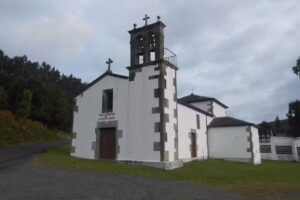 Iglesia de San Juan de Moeche