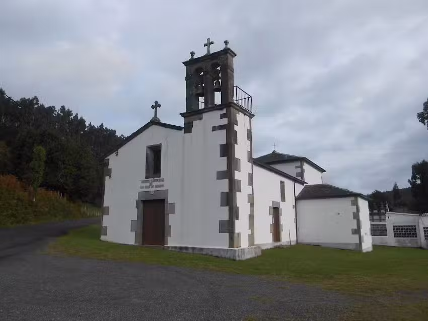 Iglesia de San Juan de Moeche