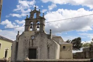 Iglesia de San Juan de Pi&ntilde;eira