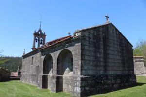 Iglesia de San Juan de Riba