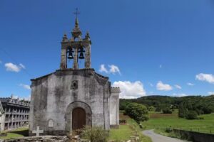 Iglesia de San Juli&aacute;n de Teivilide