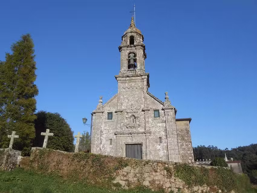 Iglesia de San Juli&aacute;n de Vea