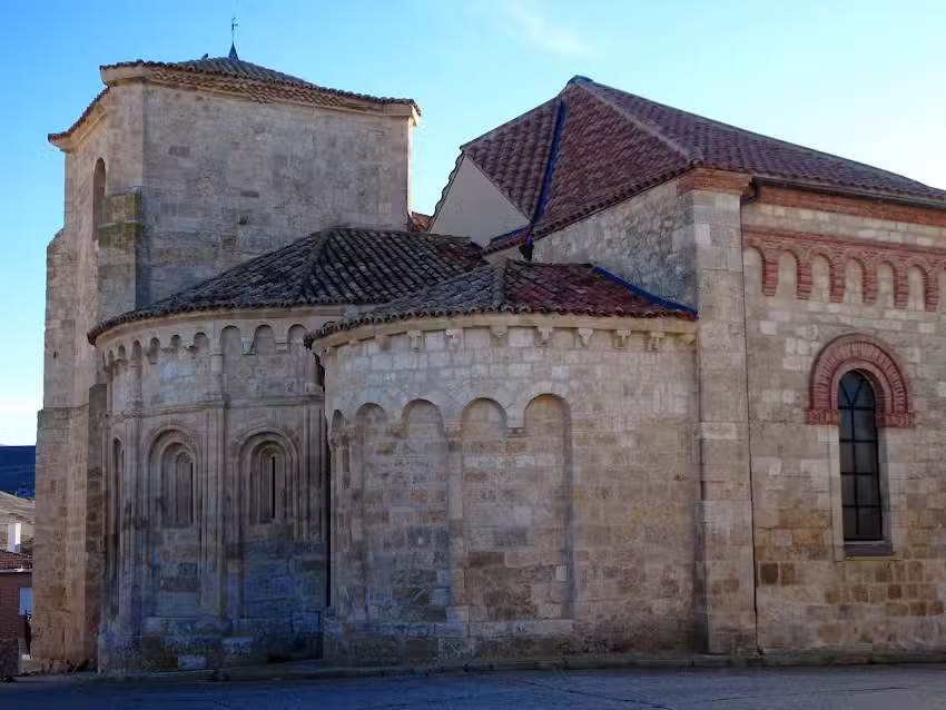 Iglesia de San Juli&aacute;n y Santa Basilisa