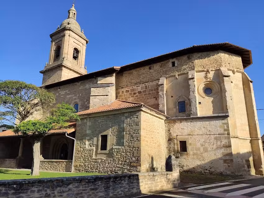 Iglesia de San Juli&aacute;n y Santa Basilisa