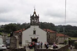 Iglesia de San Mamede de Ferreiros