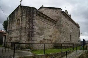 Iglesia de San Mamede de Ribadulla