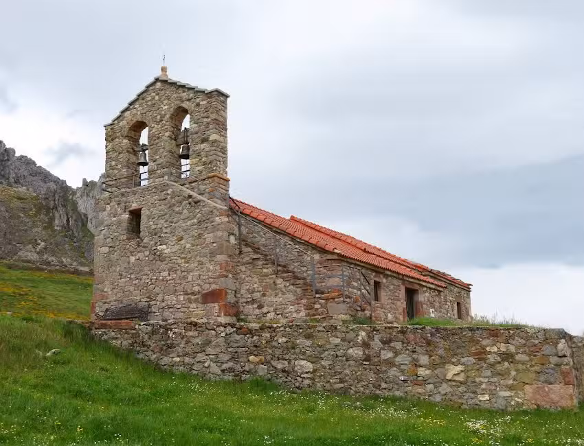 Iglesia de San Mam&eacute;s