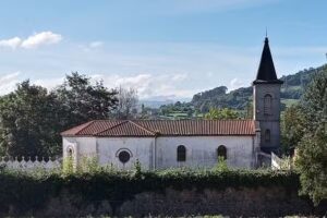Iglesia de San Mart&iacute;n de Cay&eacute;s