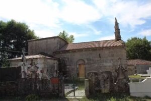 Iglesia de San Mart&iacute;n de Curbi&aacute;n