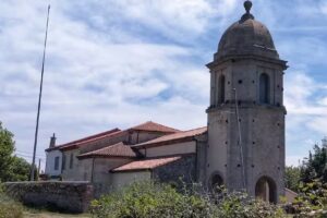 Iglesia de San Mart&iacute;n de Laspra