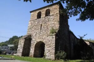 Iglesia de San Mart&iacute;n de Neira de Rei
