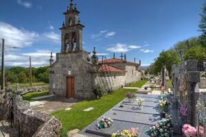 Iglesia de San Mart&iacute;n de Presqueria