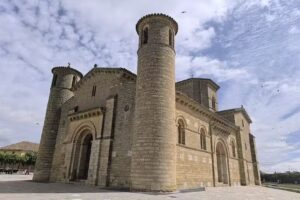 Iglesia de San Mart&iacute;n de Tours