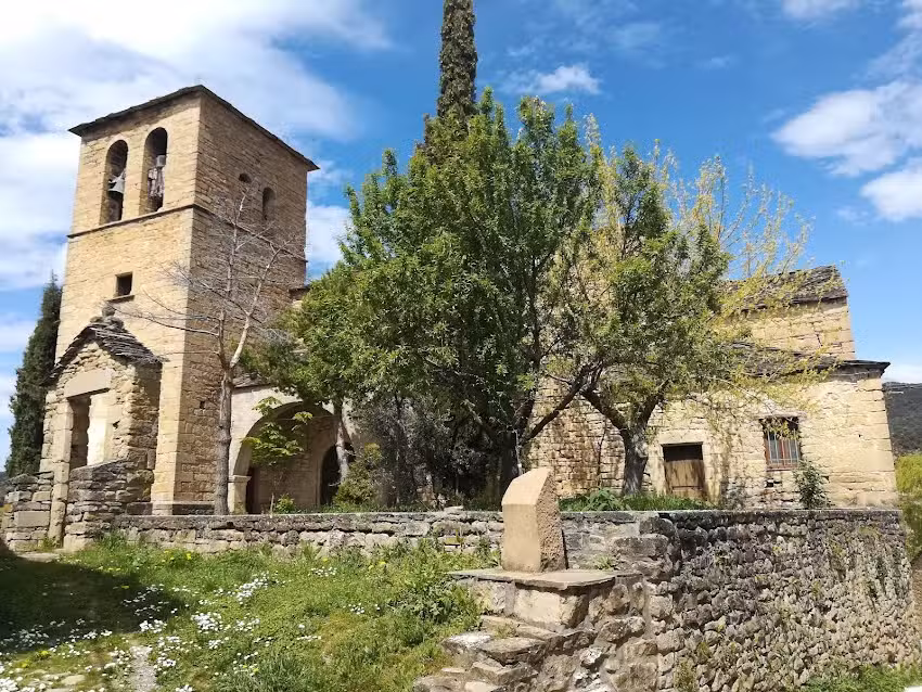 Iglesia de San Mart&iacute;n de Tours