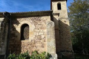 Iglesia de San Mart&iacute;n en Coo