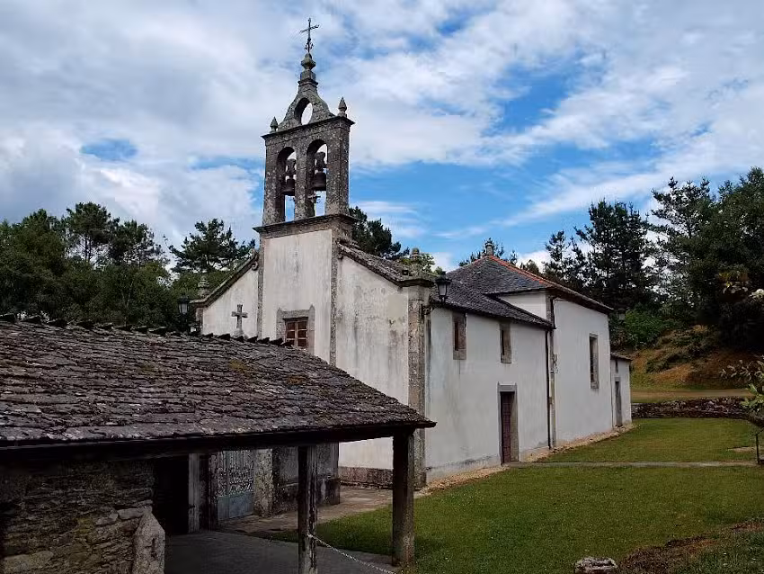 Iglesia de San Marti&ntilde;o de Codesido