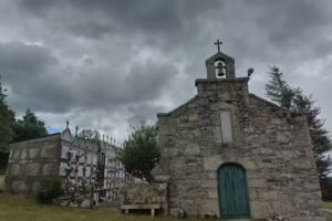 Iglesia de San Martiño de Figueiras