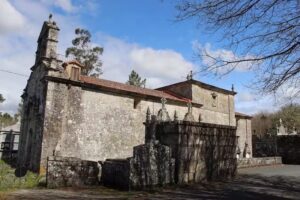 Iglesia de San Marti&ntilde;o de Lamas