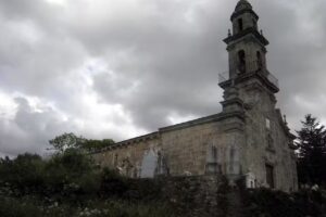 Iglesia de San Marti&ntilde;o de Porqueira
