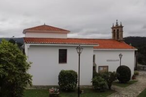 Iglesia de San Marti&ntilde;o de Tabeaio