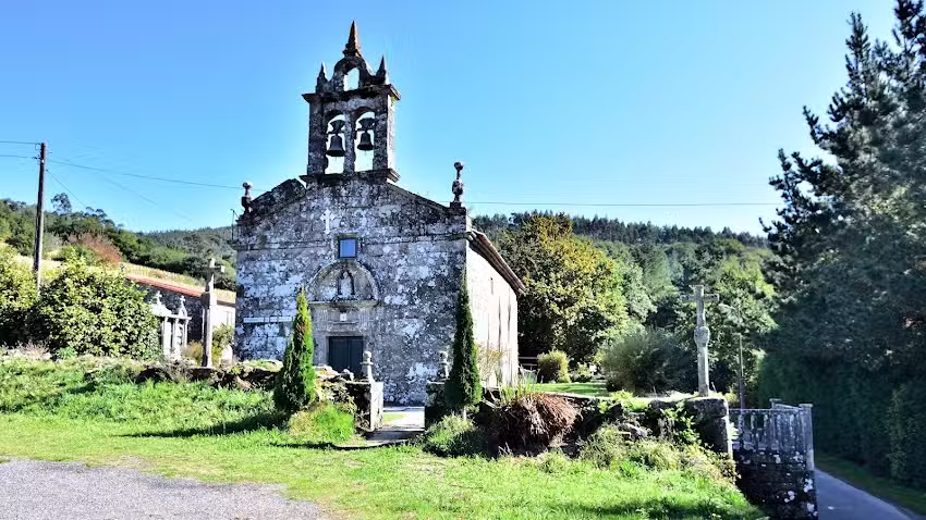Iglesia de San Miguel da Costa