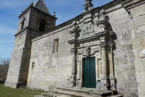 Iglesia de San Miguel de Bidueira