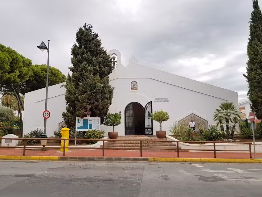 Iglesia de San Miguel de Calahonda
