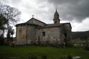Iglesia de San Miguel de Campo Lameiro