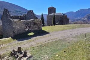 Iglesia de San Miguel de L&uacute;sera