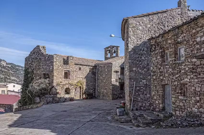 Iglesia de San Miguel de Moror