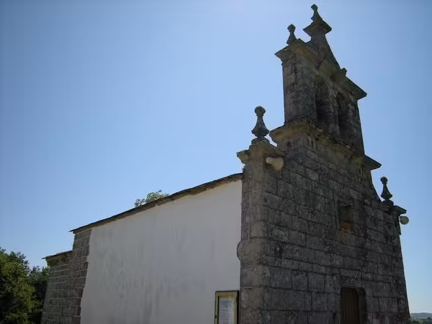 Iglesia de San Miguel de Paradela