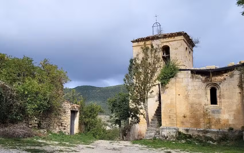 Iglesia de San Miguel (restos)