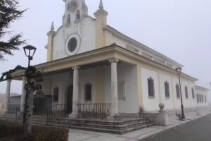 Iglesia de San Miguel y Santa Columba