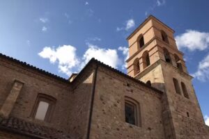 Iglesia de San Pedro Apóstol