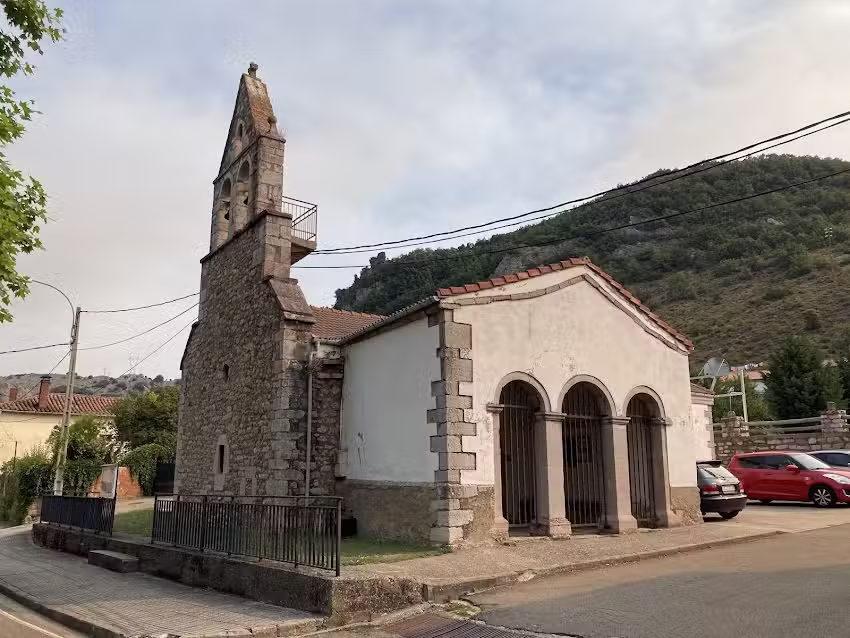 Iglesia de San Pedro Ap&oacute;stol de Beberino