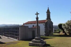 Iglesia de San Pedro da Mella
