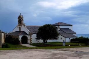 Iglesia de San Pedro de Cangas
