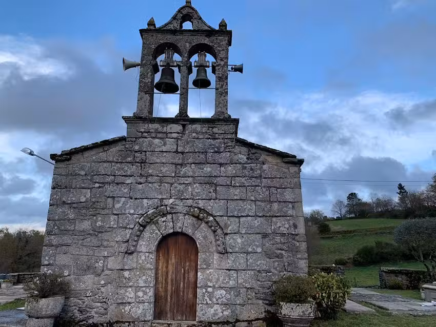 Iglesia de San Pedro de Castro de Cabras