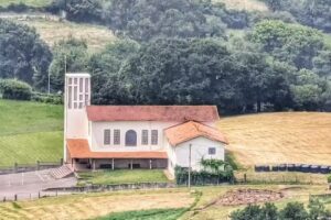 Iglesia de San Pedro de La Collada