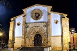 Iglesia de San Pedro de La Felguera