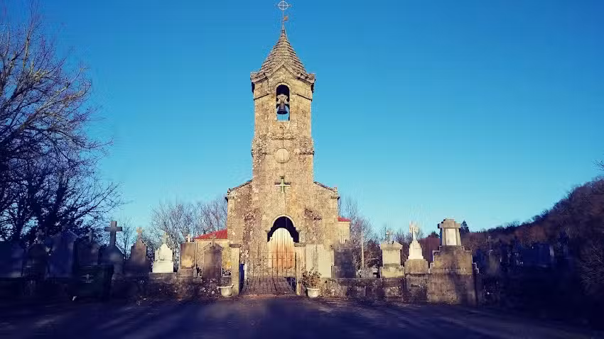 Iglesia de San Pedro de Mui&ntilde;o
