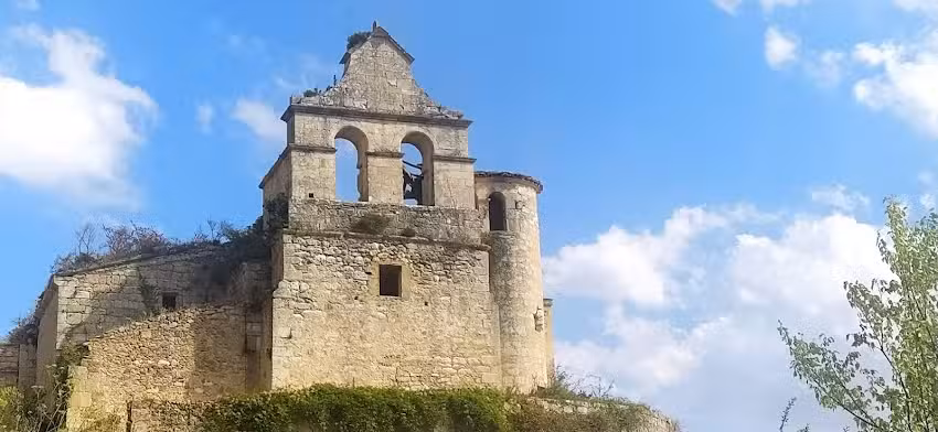 Iglesia de San Pedro de Pl&aacute;garo (Ruinas)