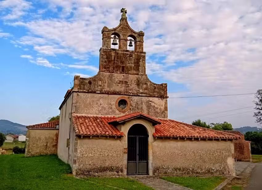 Iglesia de San Pedro de Sales.