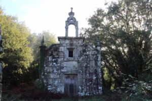 Iglesia de San Salvador de Guntín