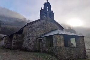 Iglesia de San Salvador de Mosteiro