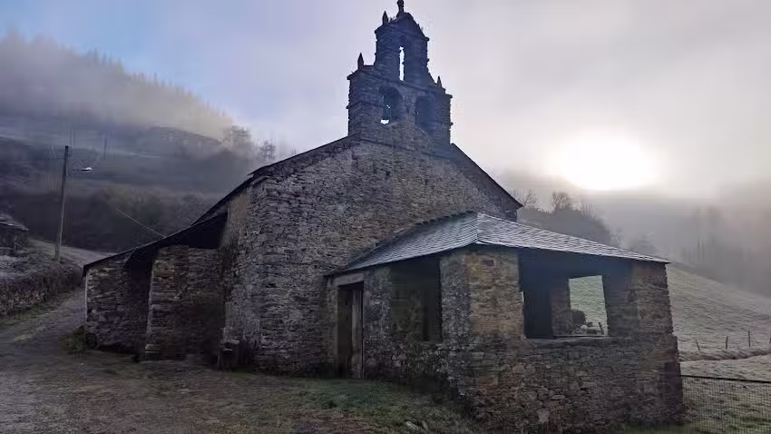 Iglesia de San Salvador de Mosteiro